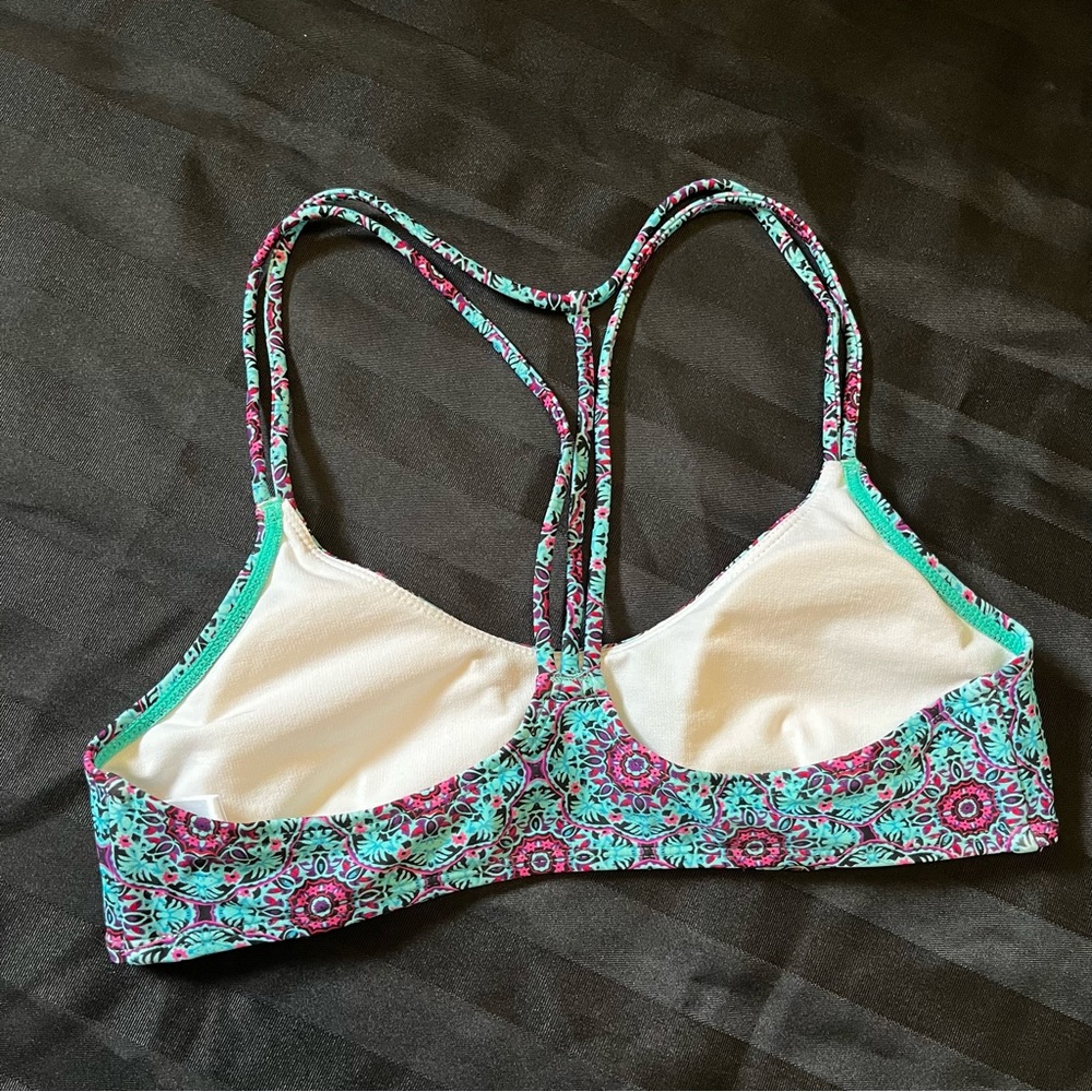 Ripzone | Patterned Bikini Top - Picture 5 of 12